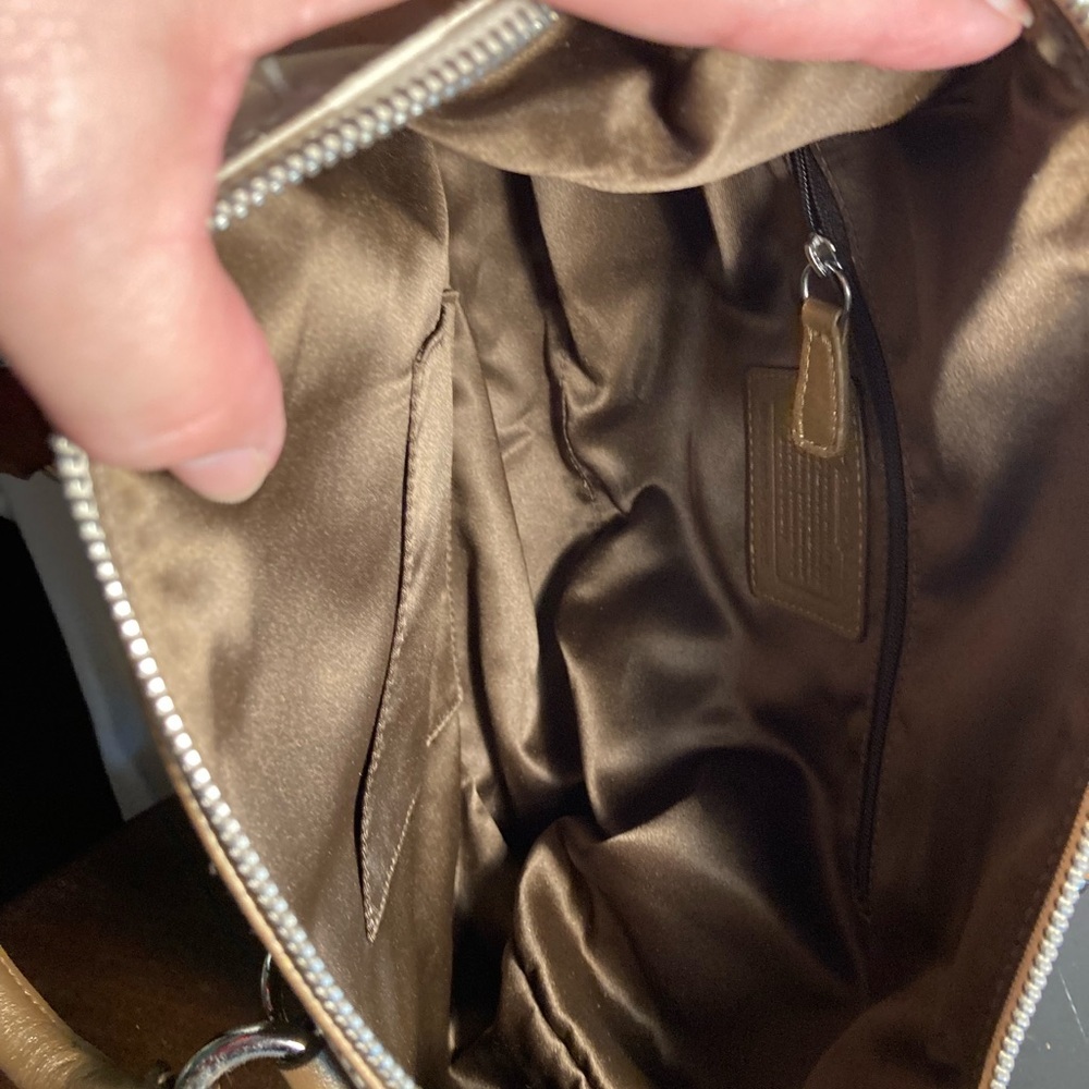 COACH ASHLEY SHOULDERBAG TOTE LOGO EMBOSSED F18425 - Picture 4 of 6